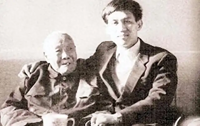 清朝太监孙耀庭自述：妃子洗澡从不用手，这对他来说是一种屈辱